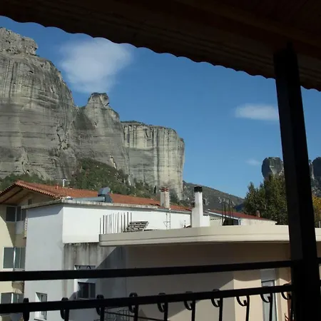 Face To Face Meteora Kalambaka